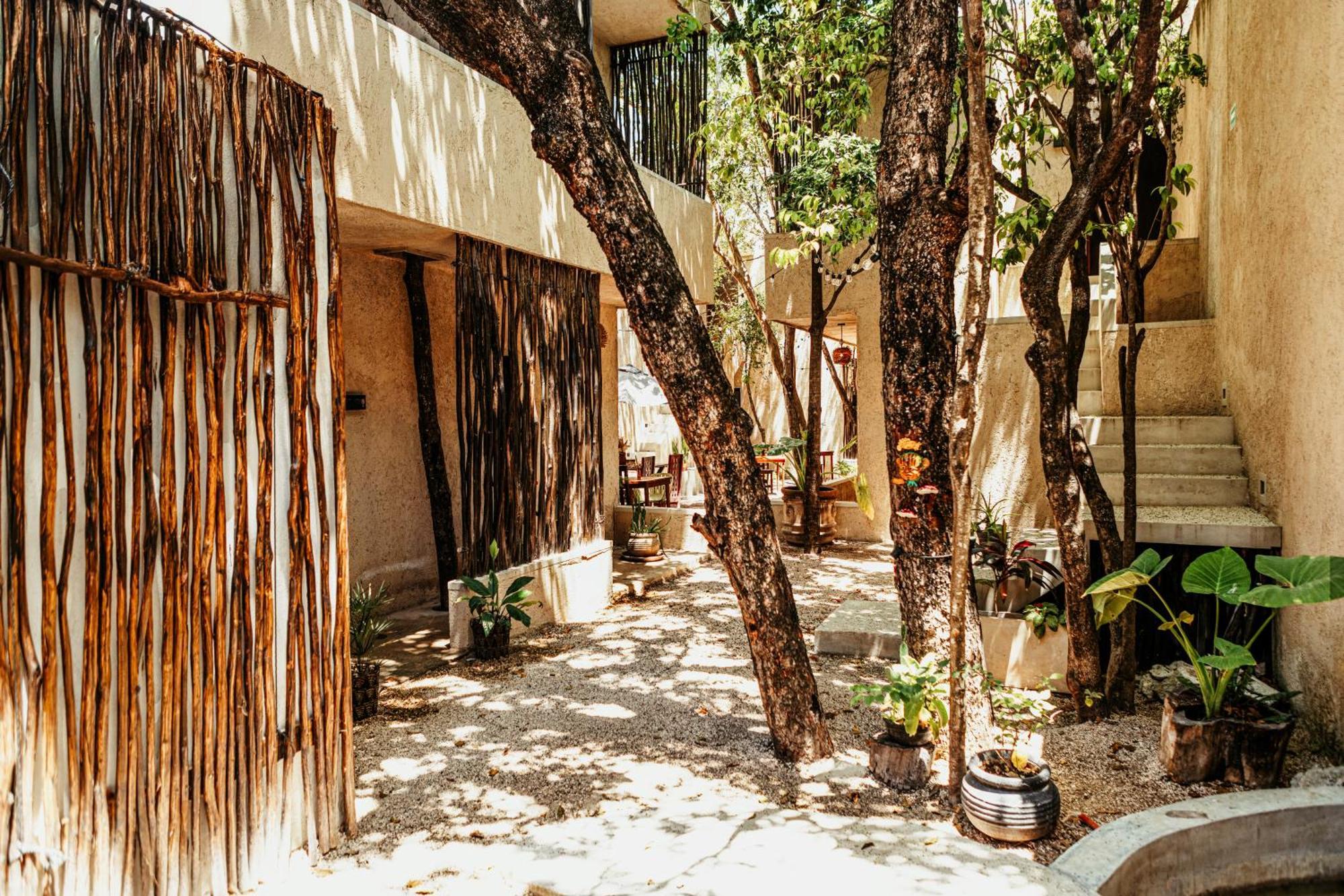 Hotel Ama Y Prana