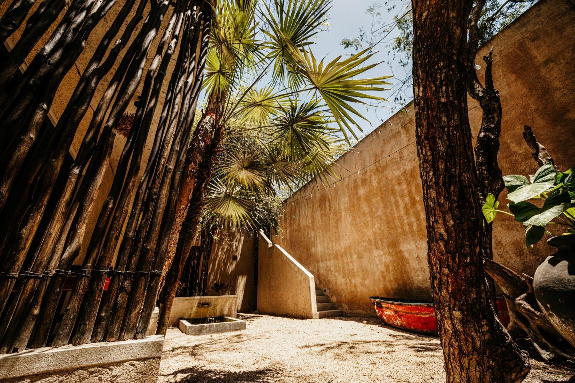 Ama Y Prana Hotel